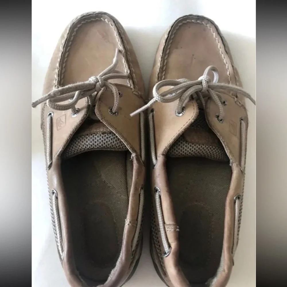 SPERRY TOPSIDER Tan Boat Shoes Size 7.5 EUC